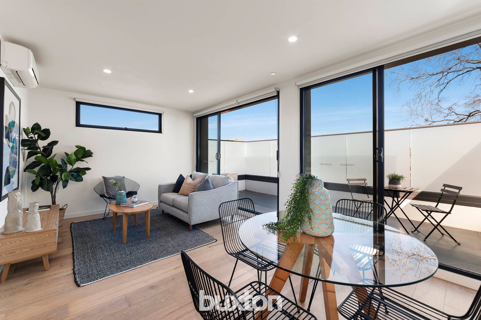 201/3 Raglan Street, St Kilda East
