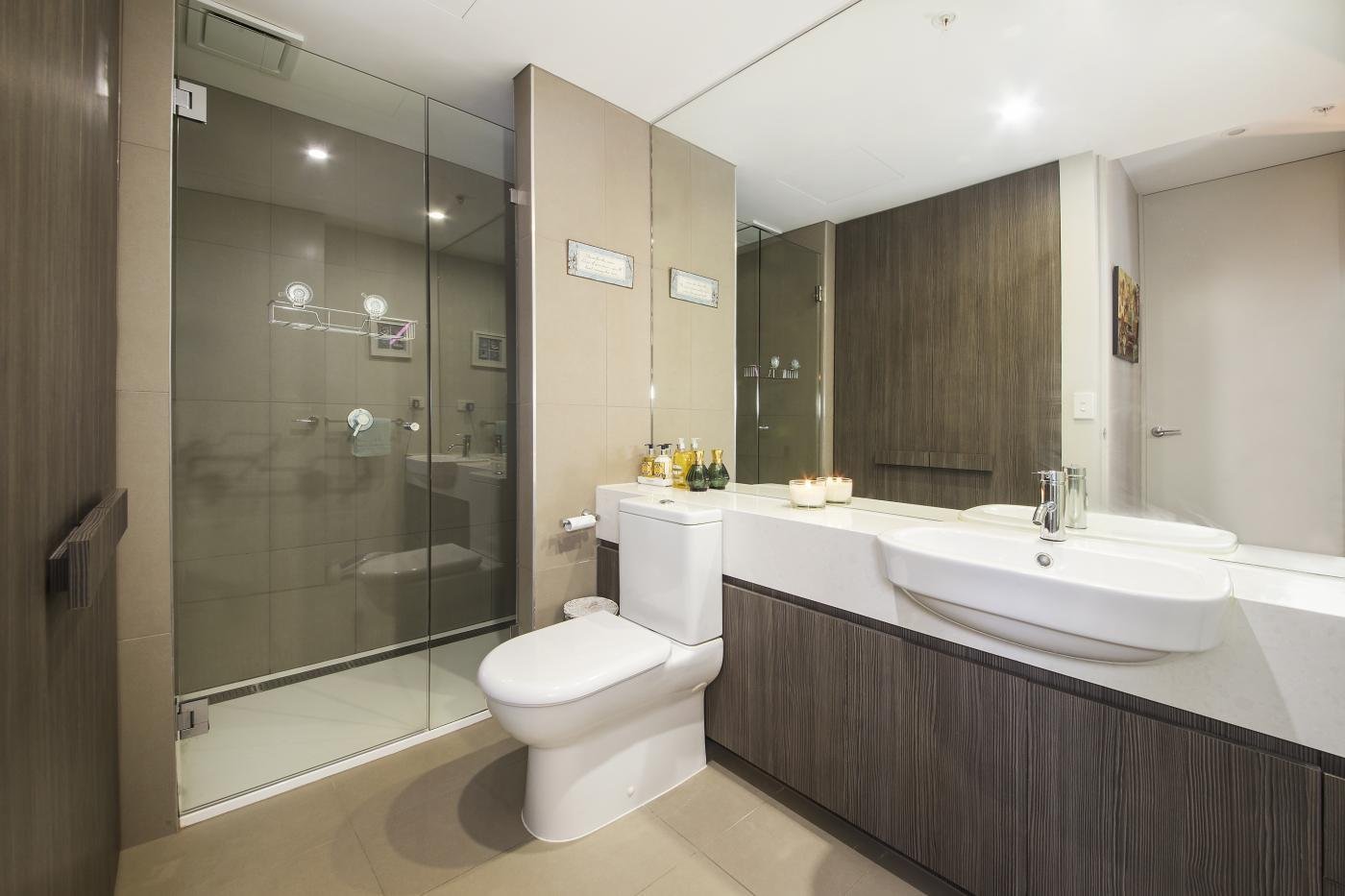 Gallery: 201/3 Remington Drive