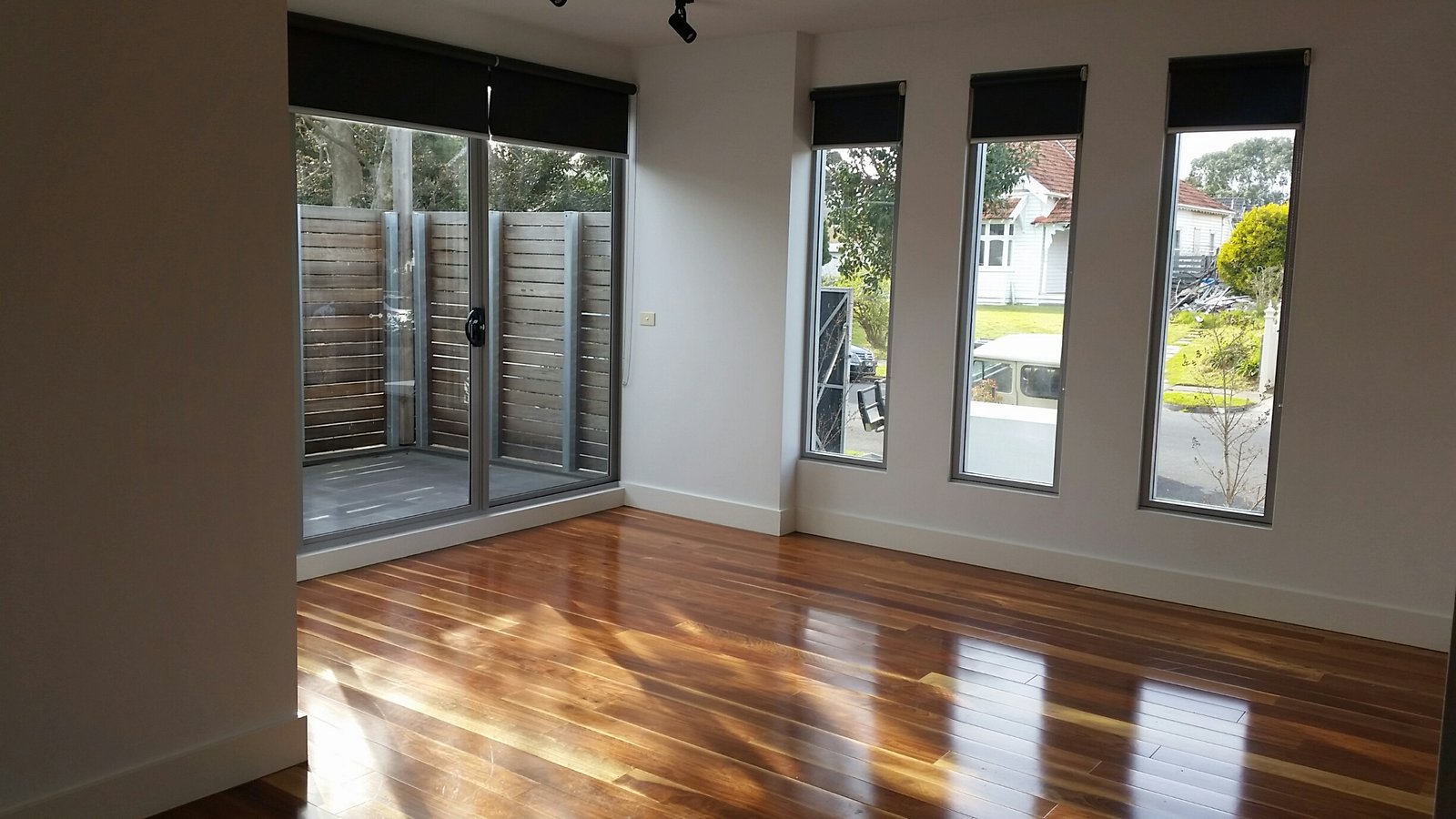 Gallery: 201/4 Fernhill Road
