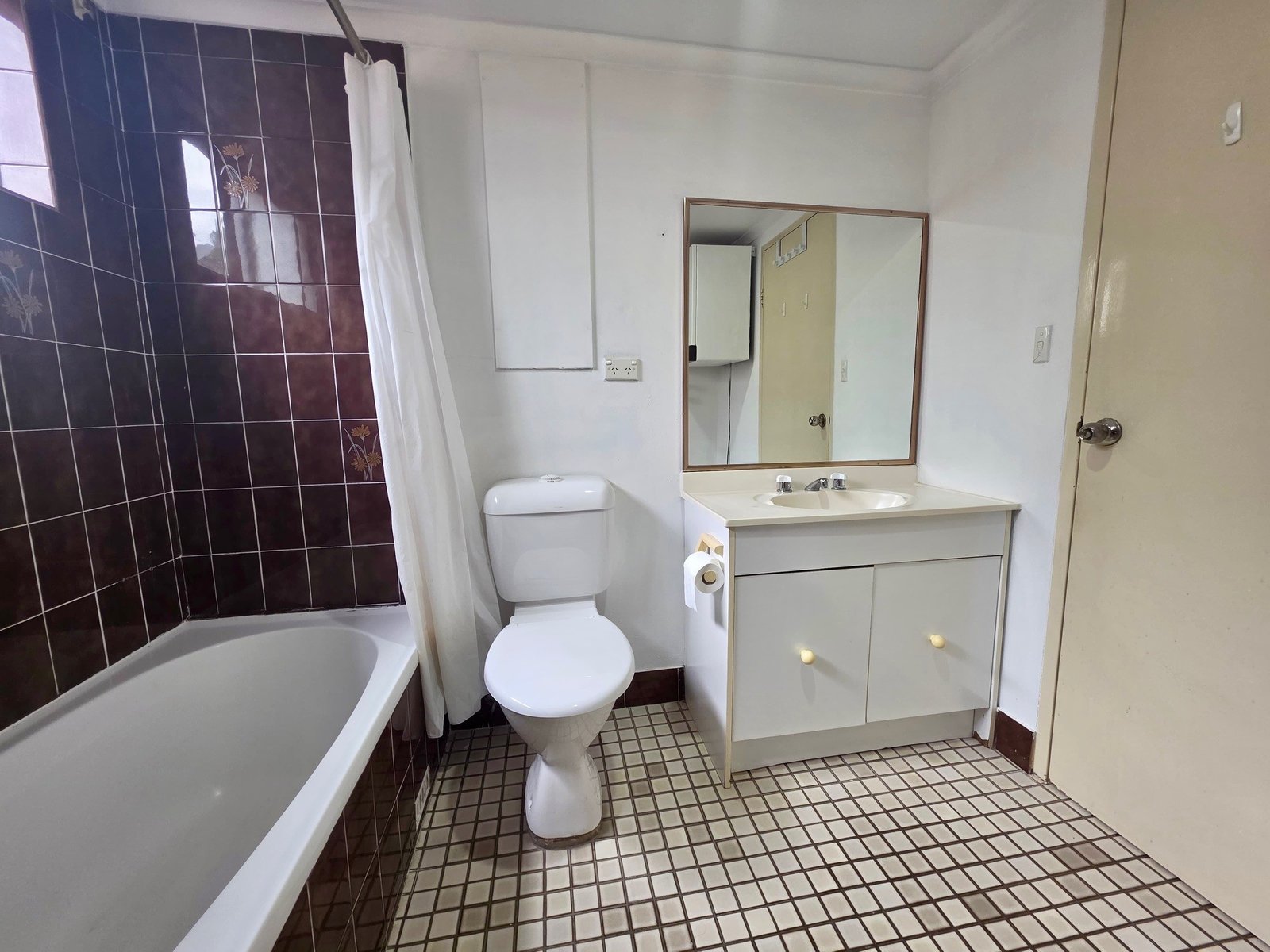 20/142 Moore Street LIVERPOOL 5