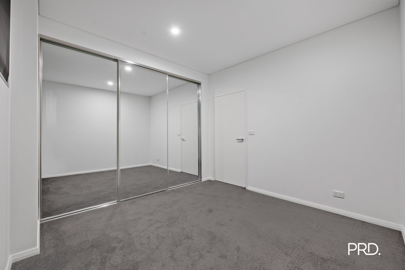 20/144-148 High Street PENRITH 9