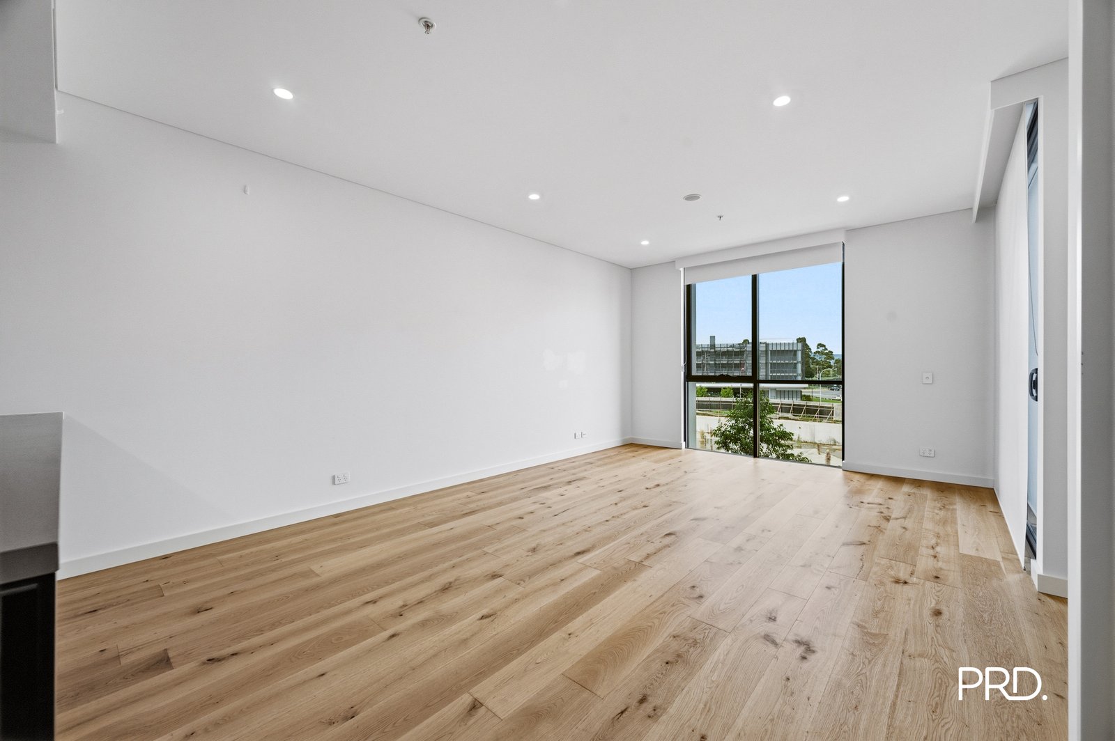 201/4B Retreat Drive PENRITH 4