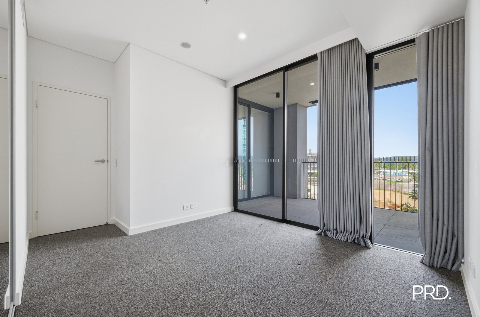 201/4B Retreat Drive PENRITH 7