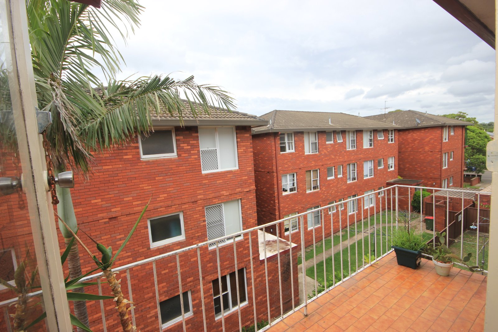 20/154 Chuter Avenue SANS SOUCI 8