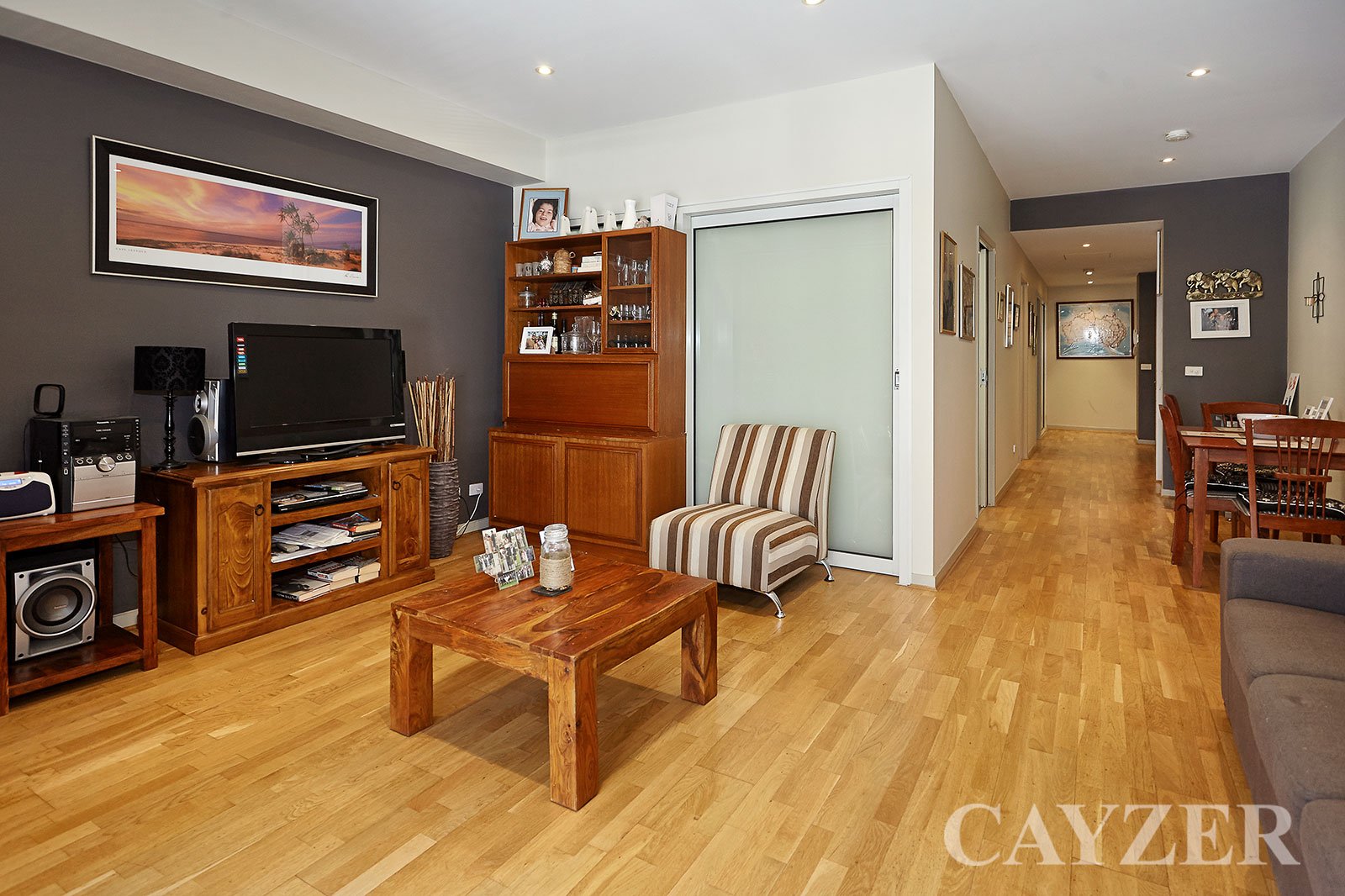 Gallery: 201/54 Nott Street