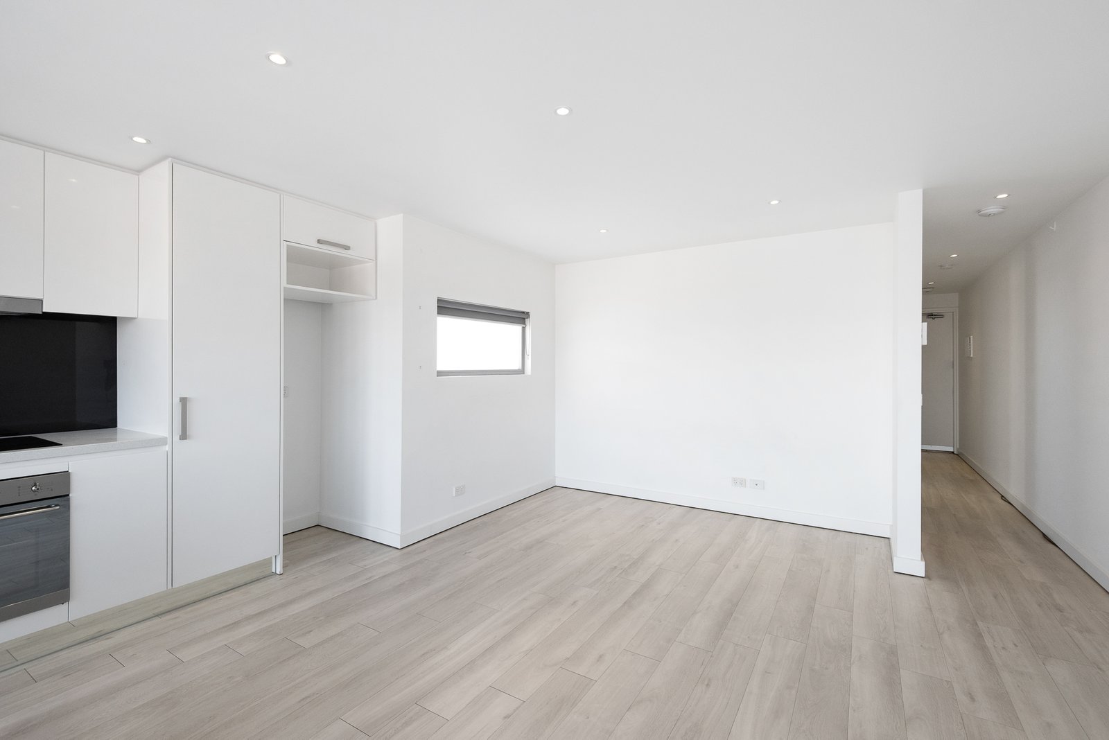 Gallery: 201/555 Highett Road