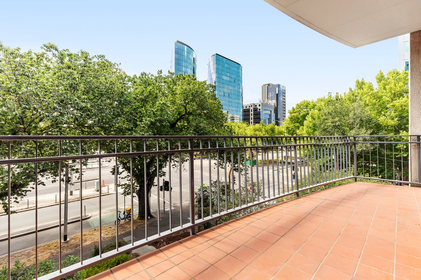 Real Estate and Property in 201/598 St Kilda Road, Melbourne, VIC