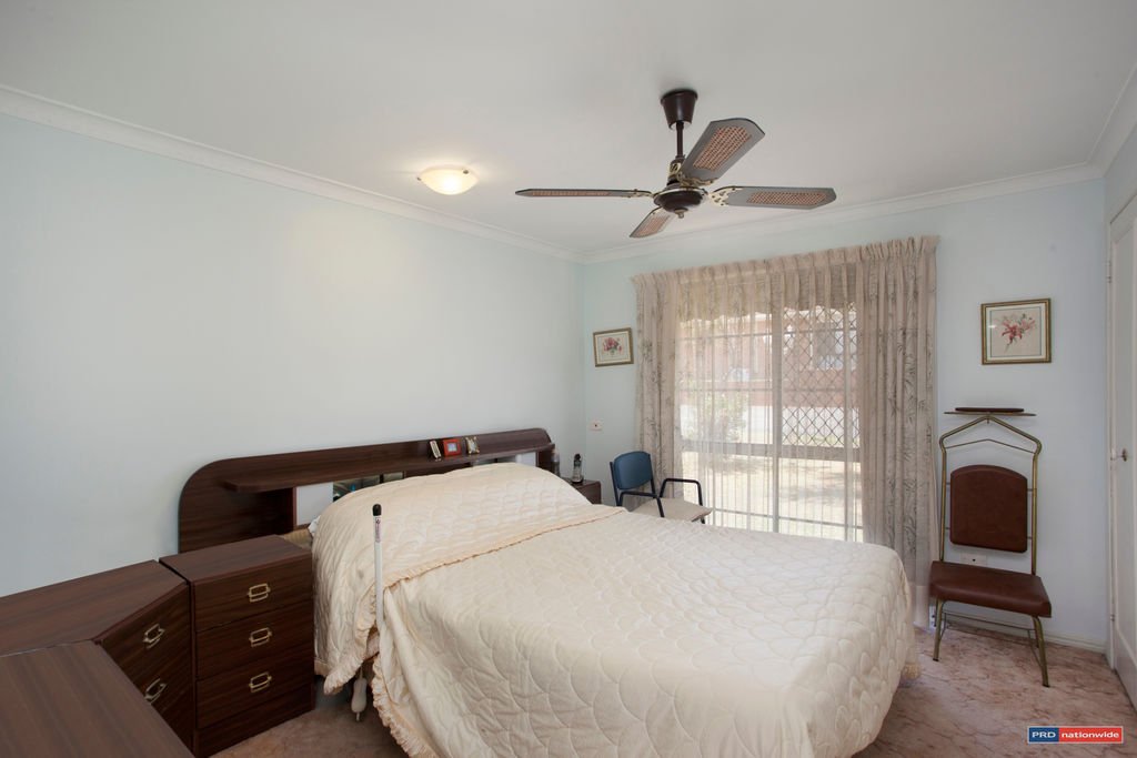 20/160 Bardon Ave  MIAMI 5