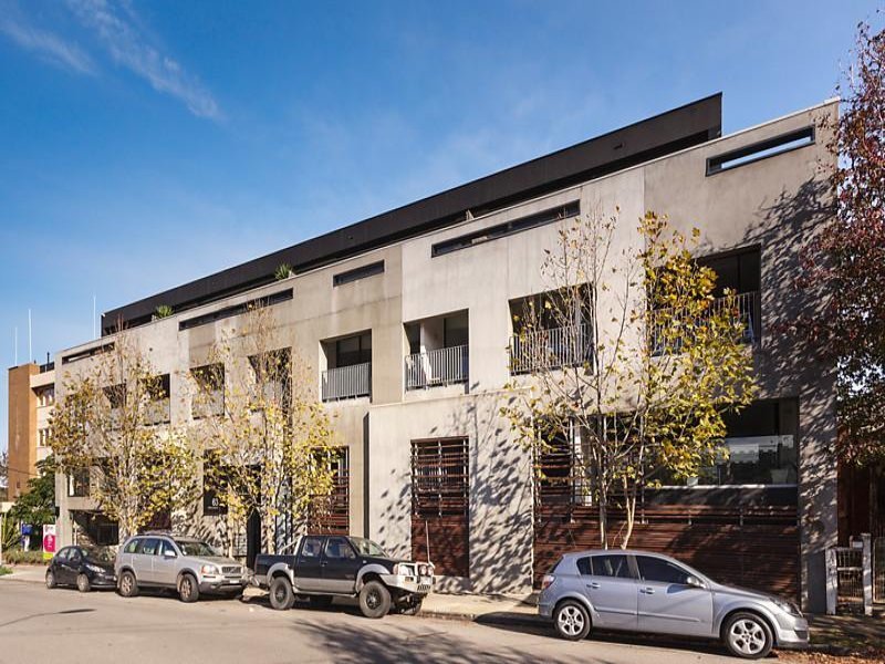 Gallery: 201/63 Acland Street