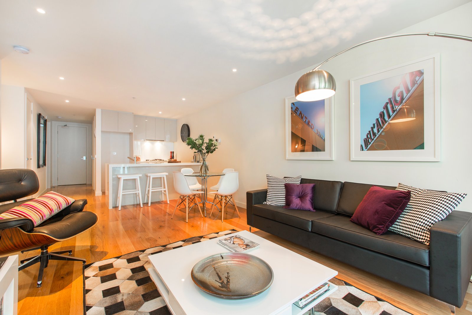 Gallery: 201/77 Nott Street
