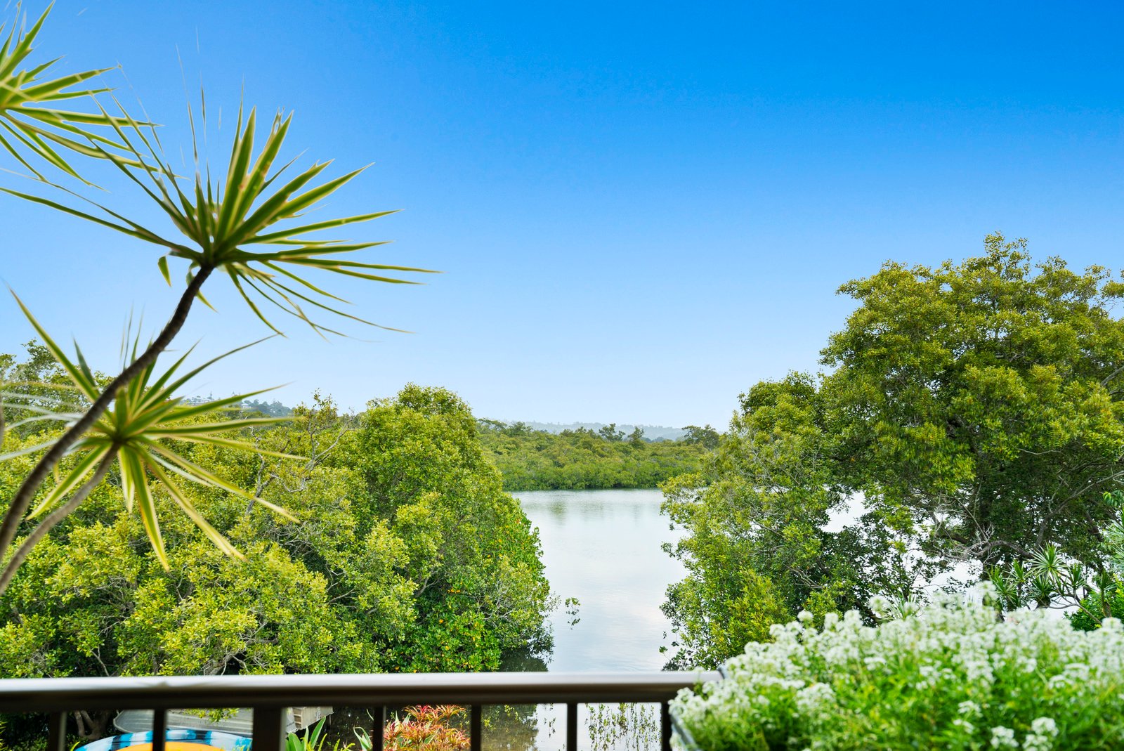 20/182-184 Kennedy Drive TWEED HEADS WEST 2