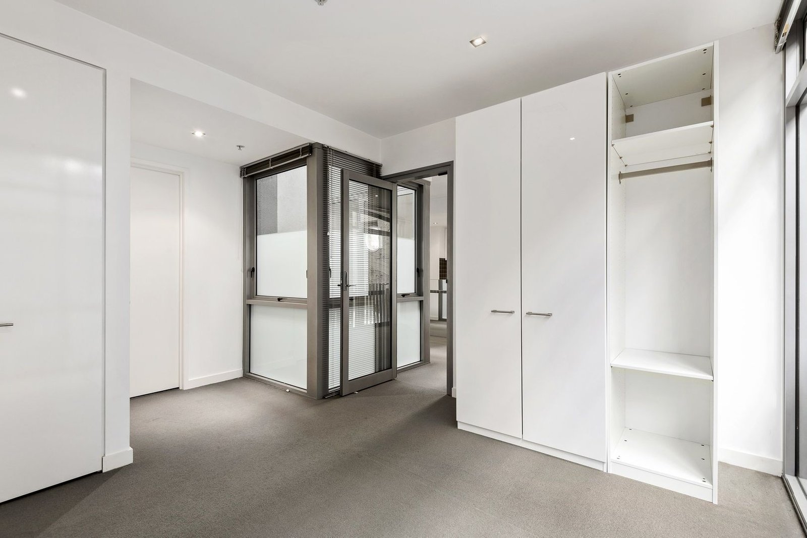 Gallery: 201/91 Dow Street