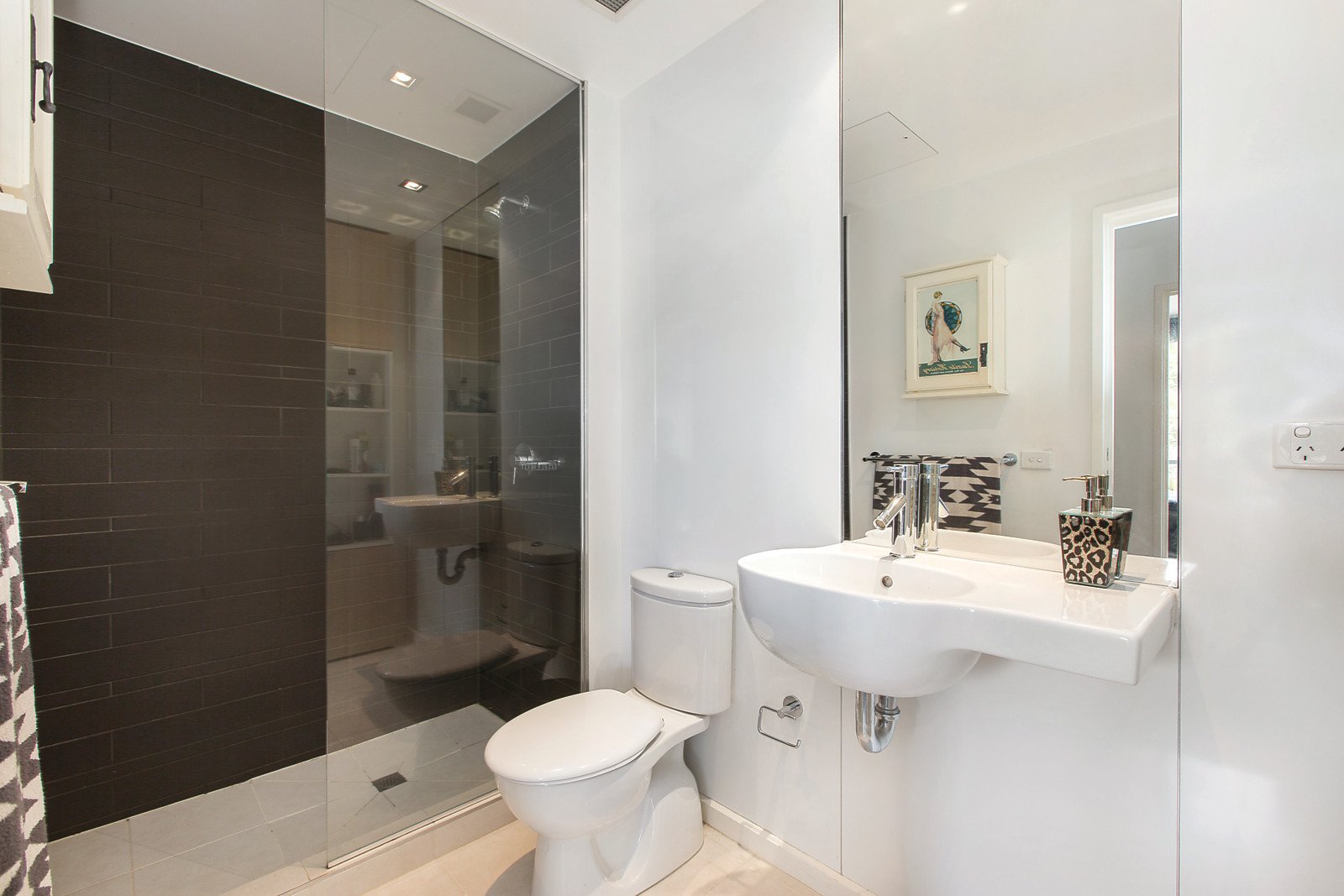 201/92 Kinkora Road, Hawthorn, VIC