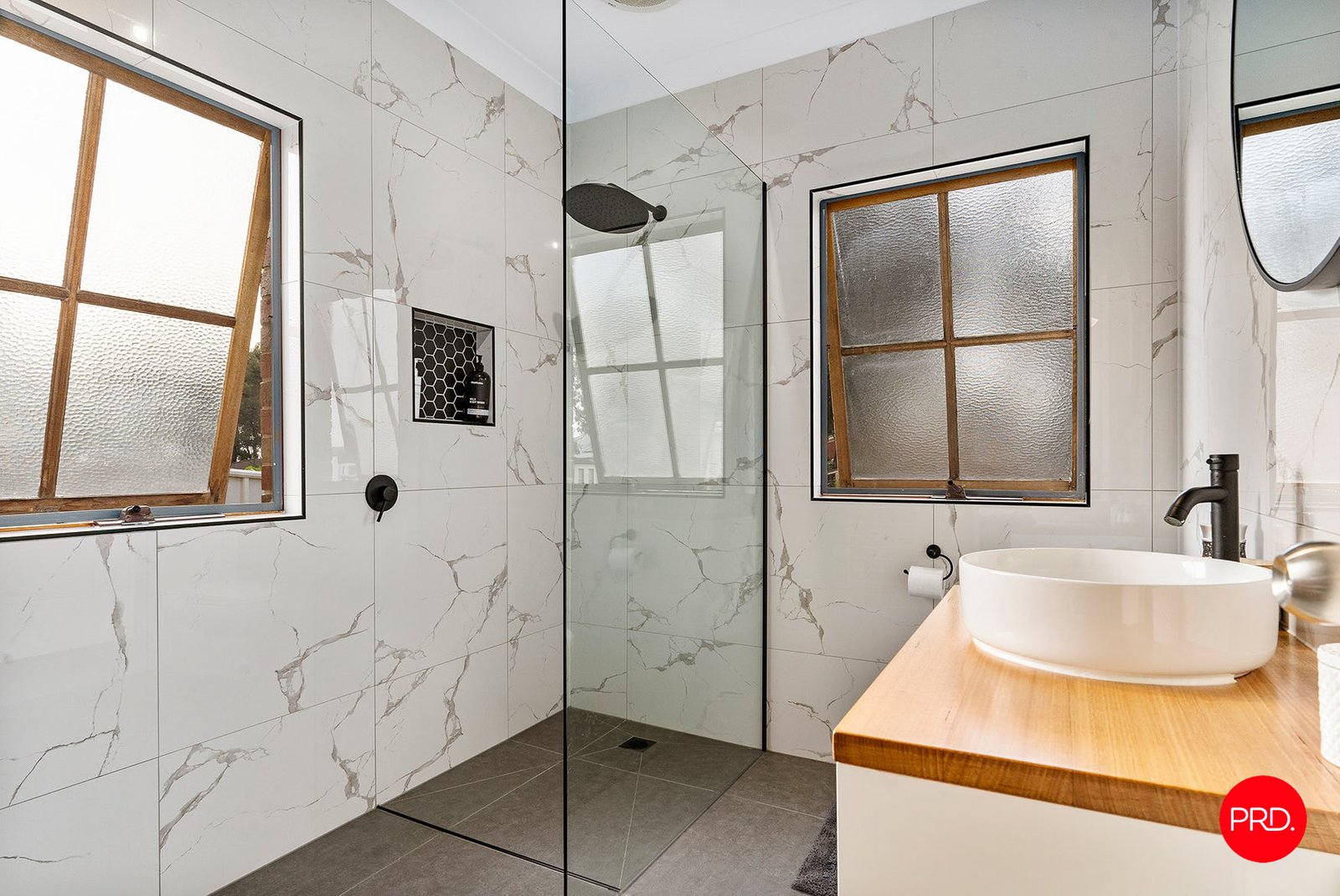 202 Aspinall Street KANGAROO FLAT 5