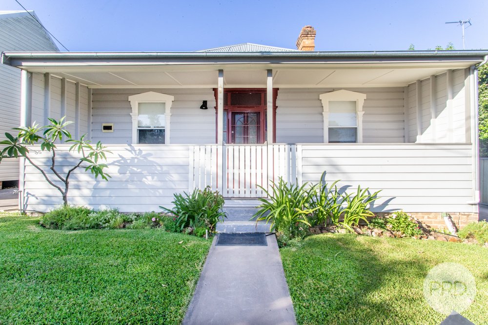 202 Derby Street PENRITH 1
