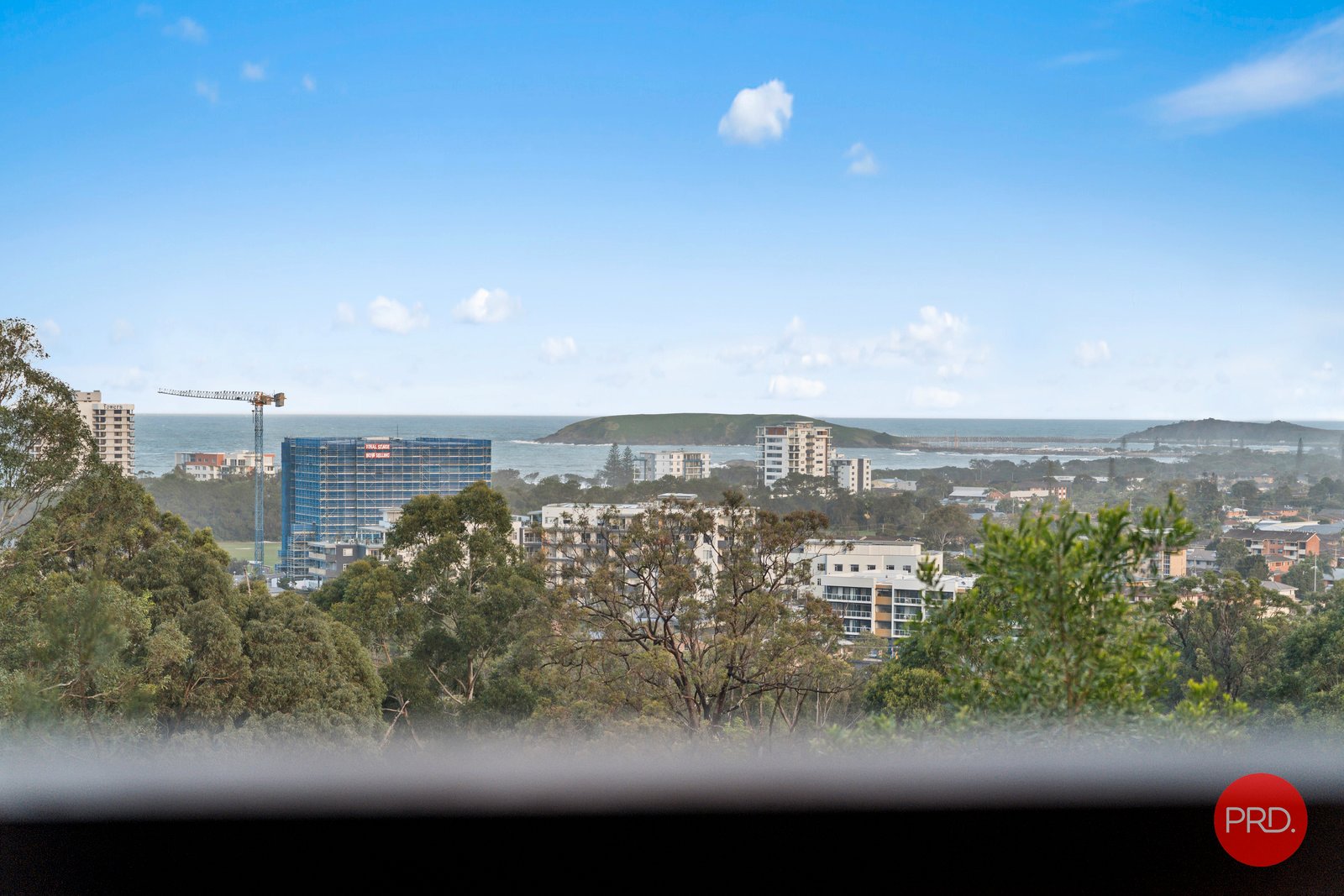 202 Dress Circle COFFS HARBOUR 14