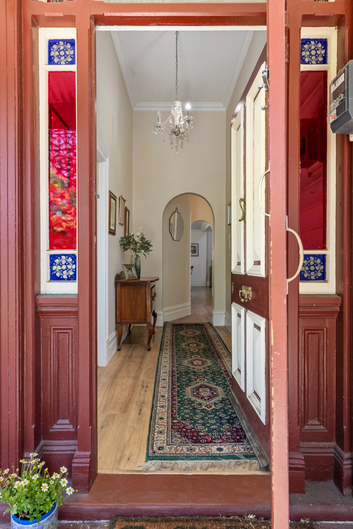 Gallery: 202 Humffray Street North