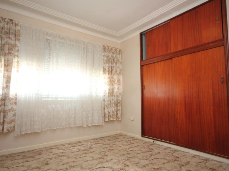 202 King Georges Road ROSELANDS 6
