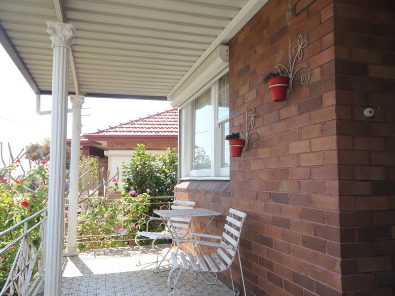 202 King Georges Road ROSELANDS 2