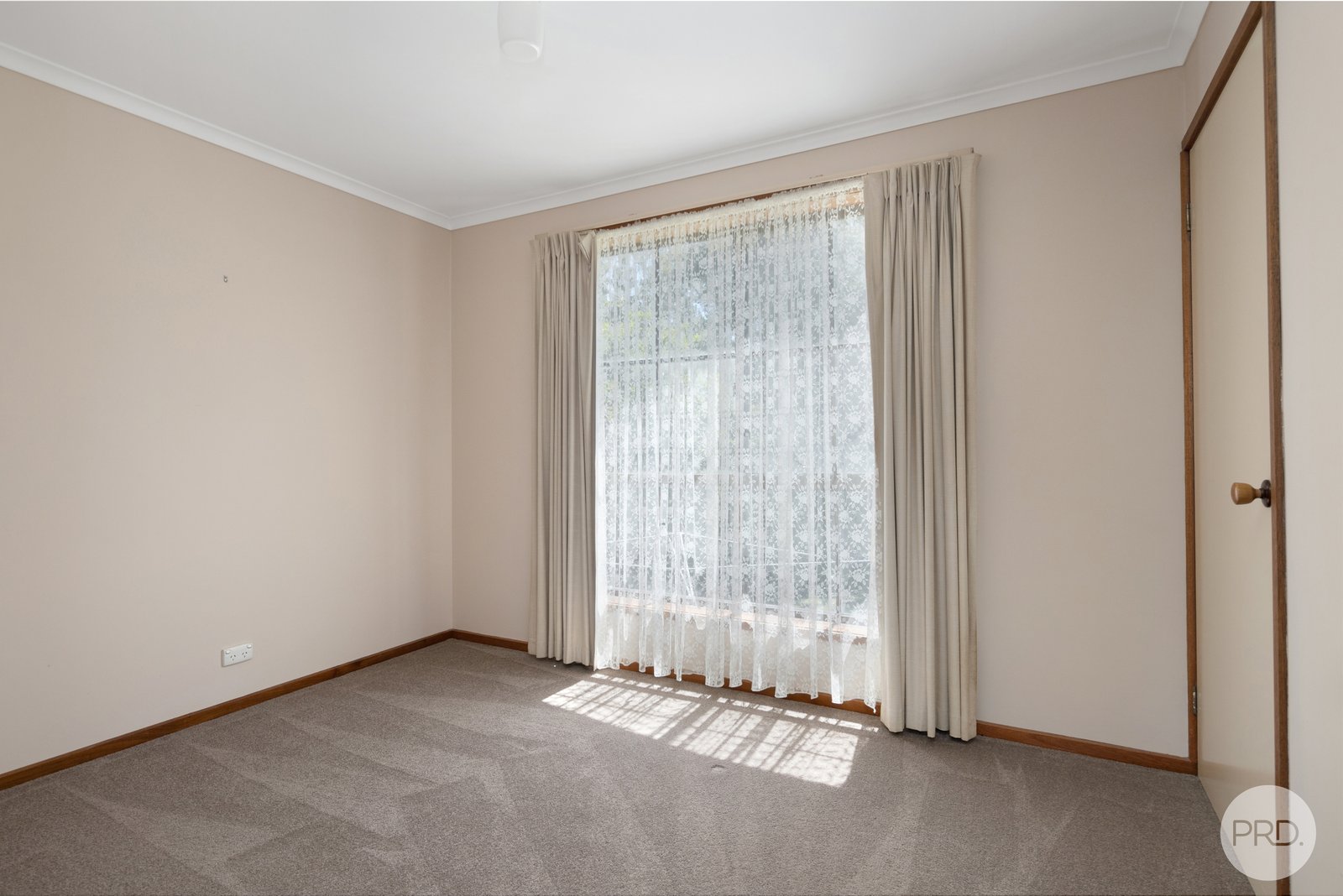 202 Larter Street GOLDEN POINT 7