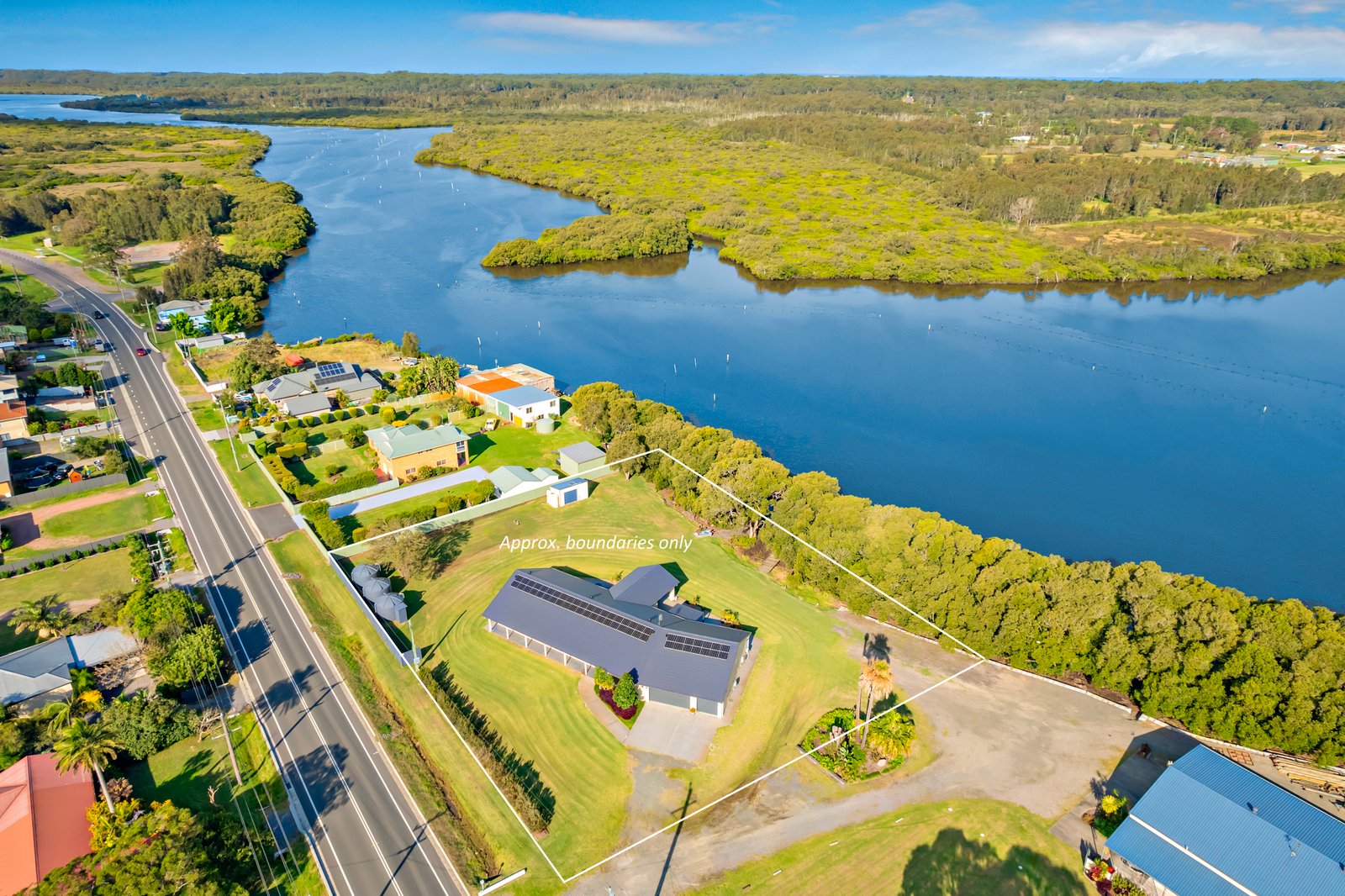 202 Lemon Tree Passage Road SALT ASH NSW 2318 202 Lemon Tree Passage Road SALT ASH NSW 2318