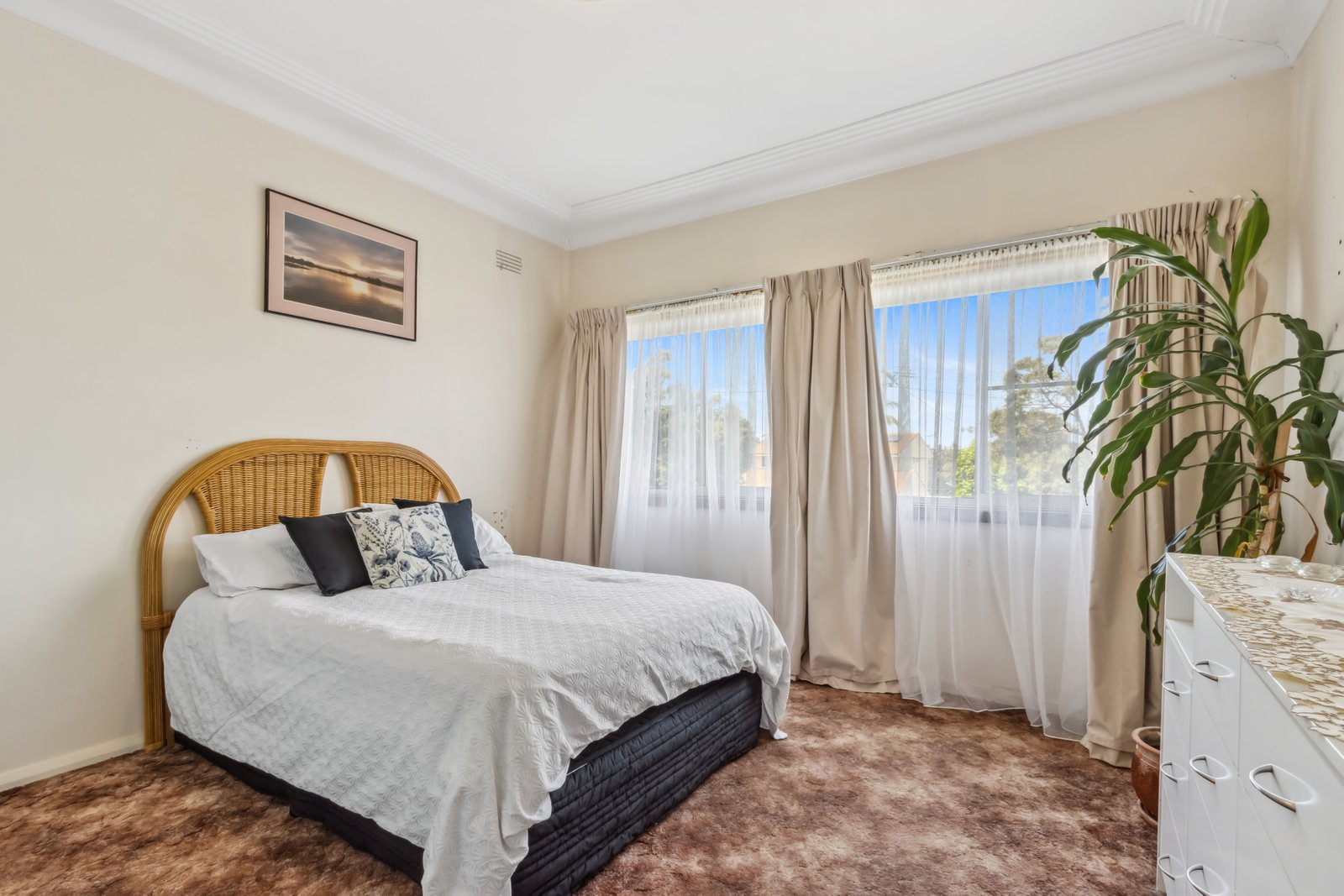 202 Lorraine Street PEAKHURST HEIGHTS 5