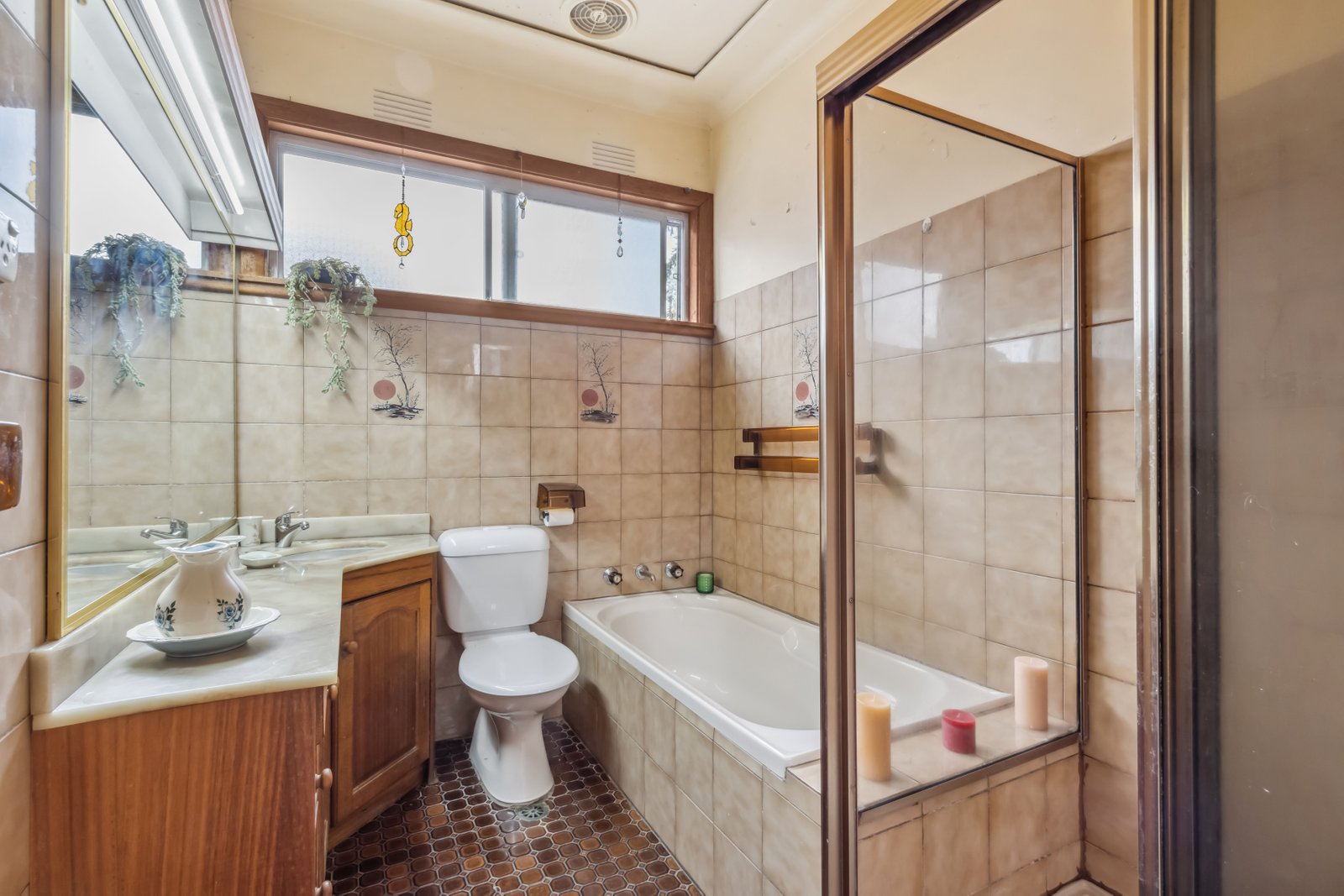 202 Lorraine Street PEAKHURST HEIGHTS 6