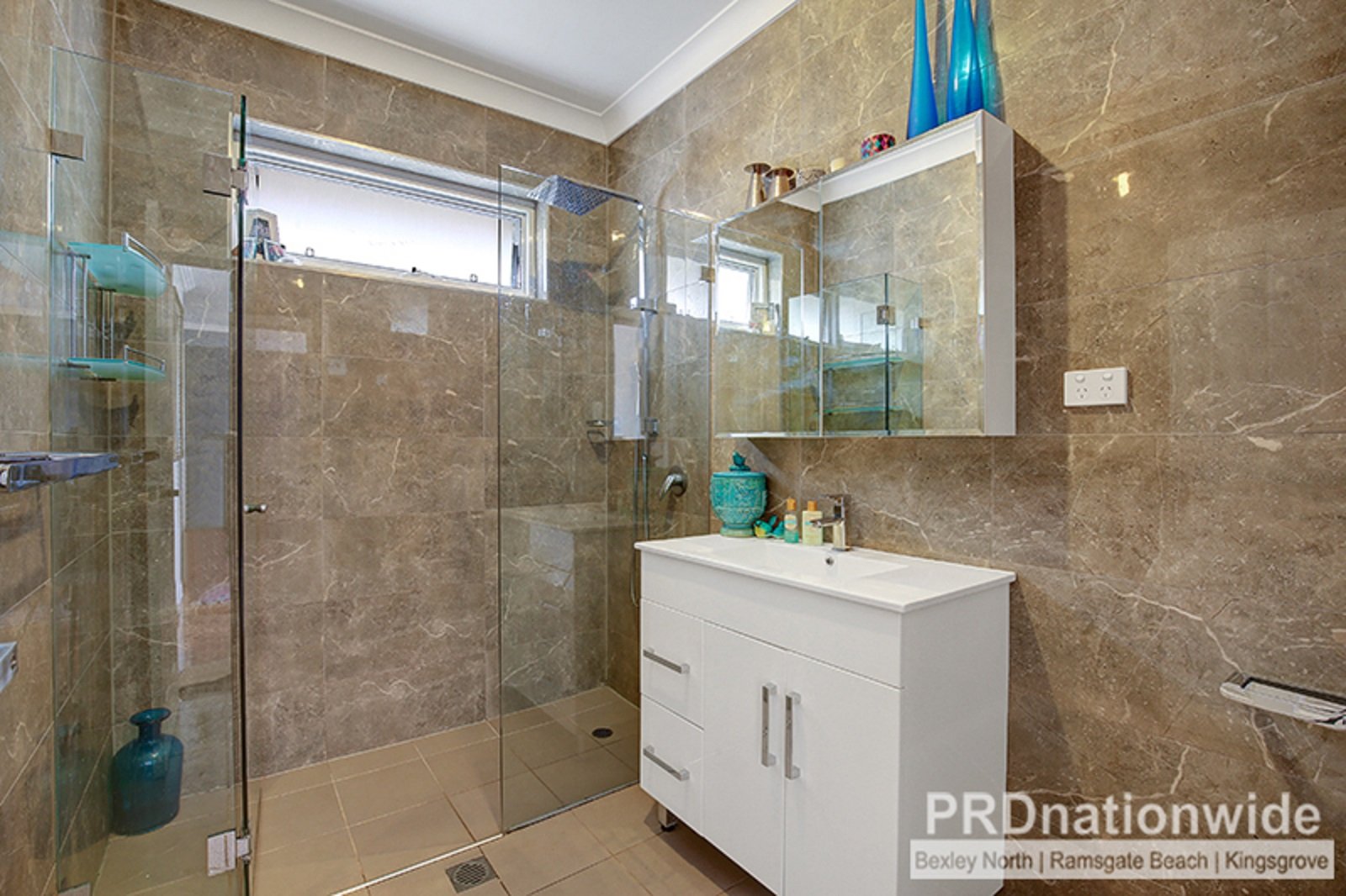 202 MOOREFIELDS Road BEVERLY HILLS 4