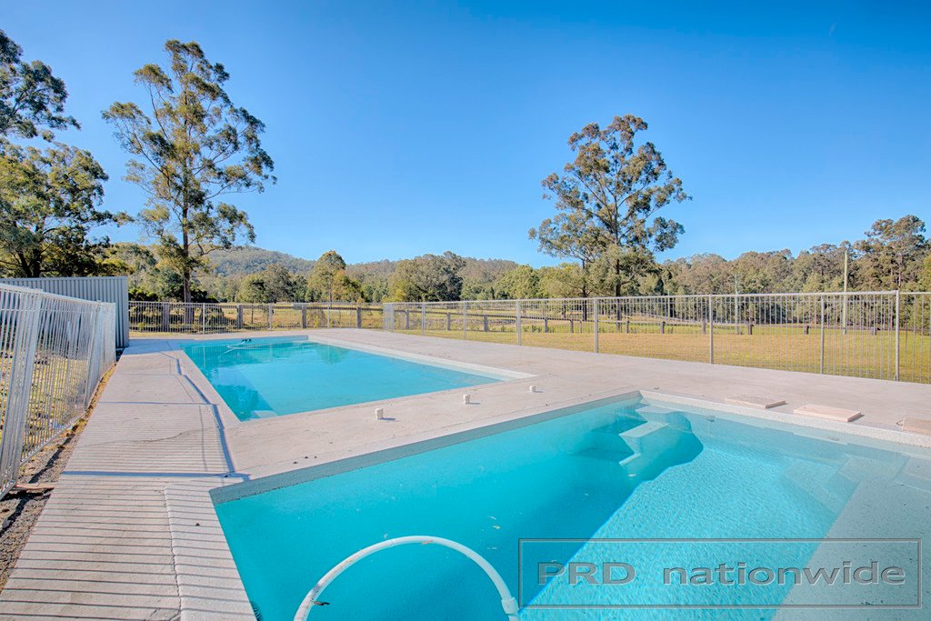 202 Summer Hill Road VACY 11