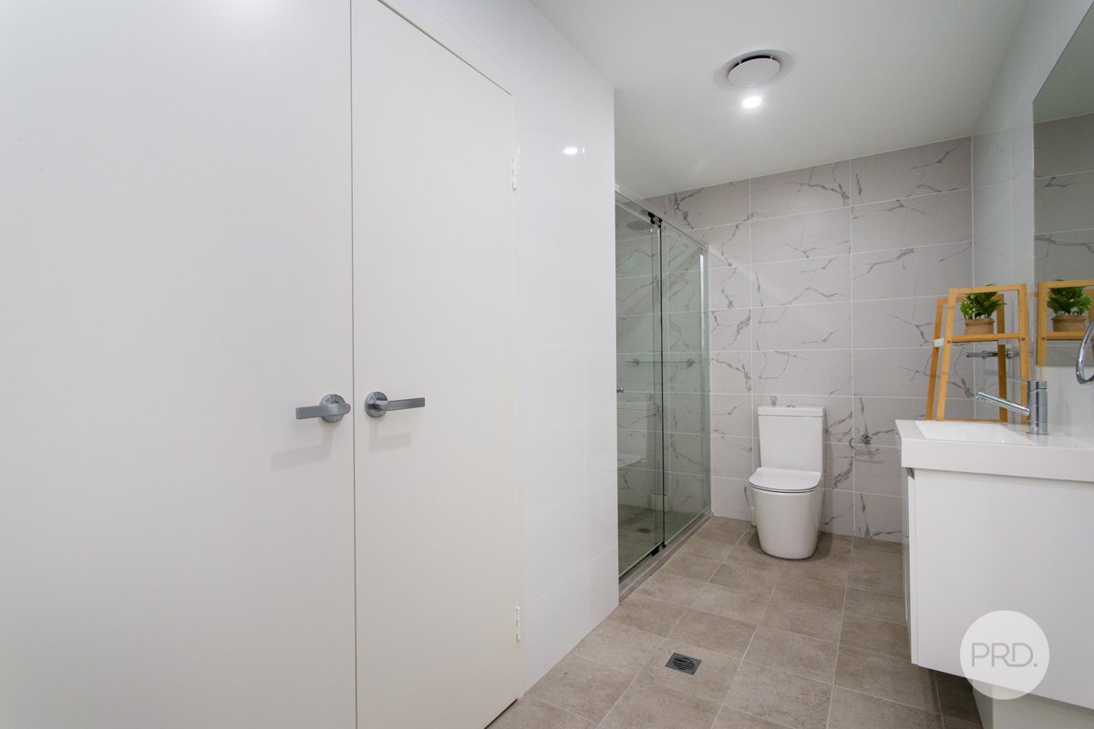 202/1 Caribbean Promenade JORDAN SPRINGS 10