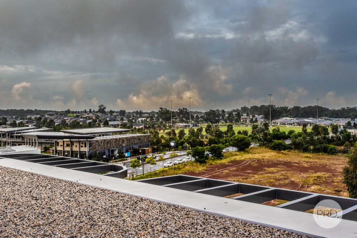 202/1 Caribbean Promenade JORDAN SPRINGS 16