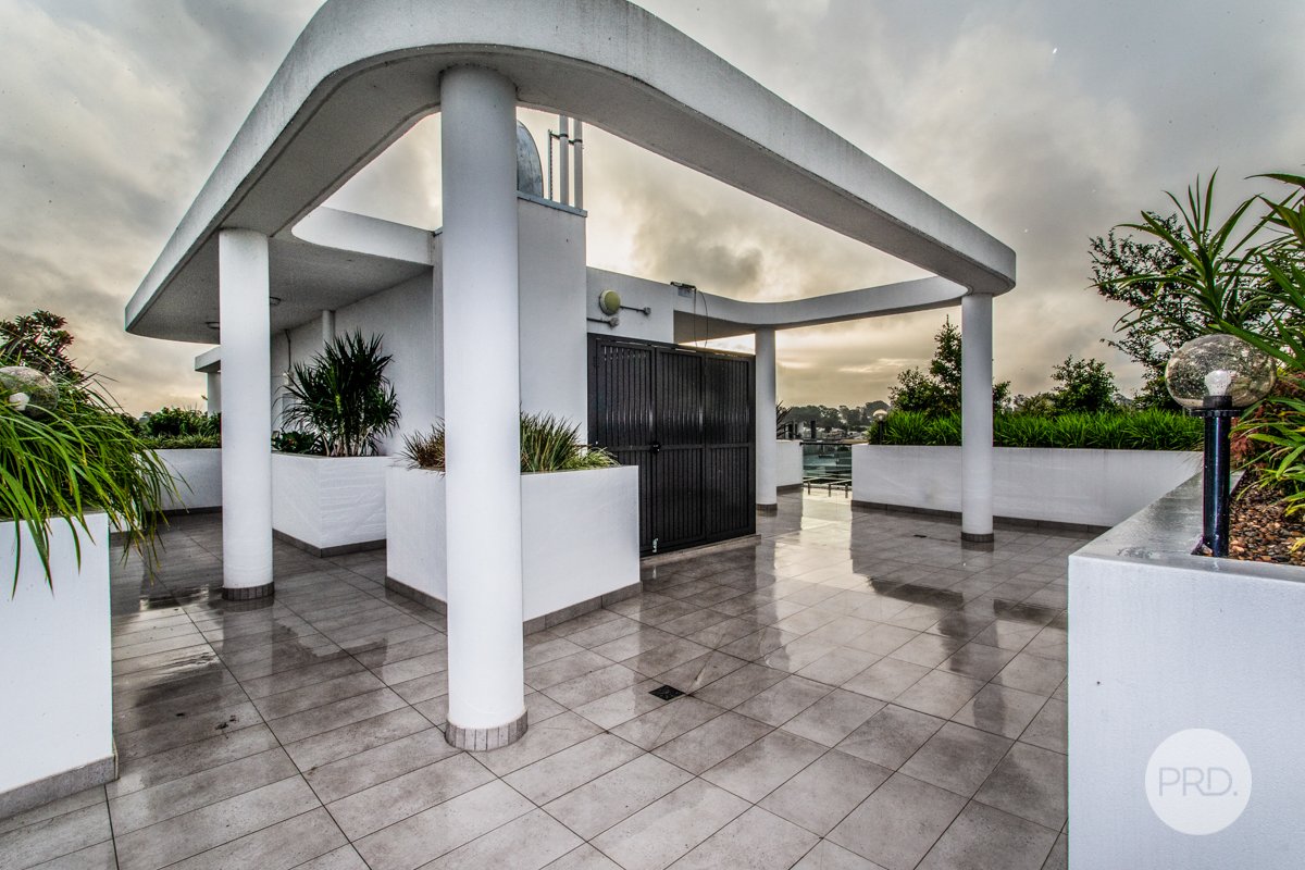 202/1 Caribbean Promenade JORDAN SPRINGS 17