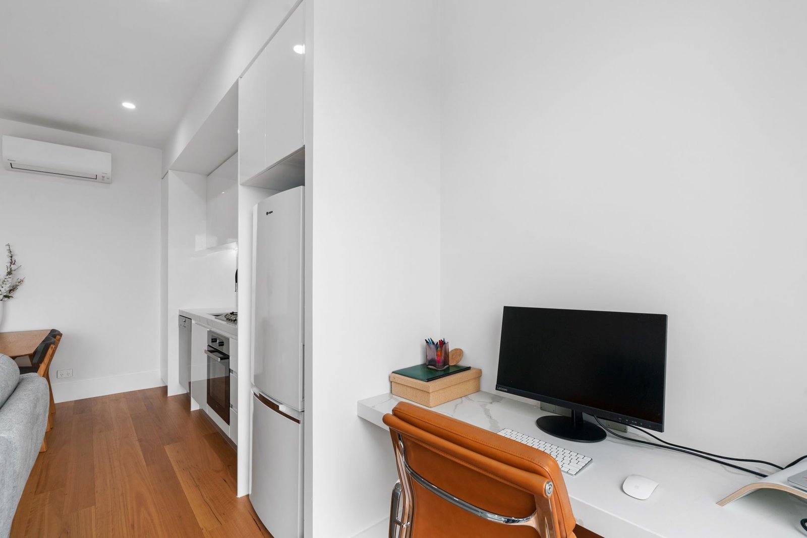 Gallery: 202/105 Westbury Street