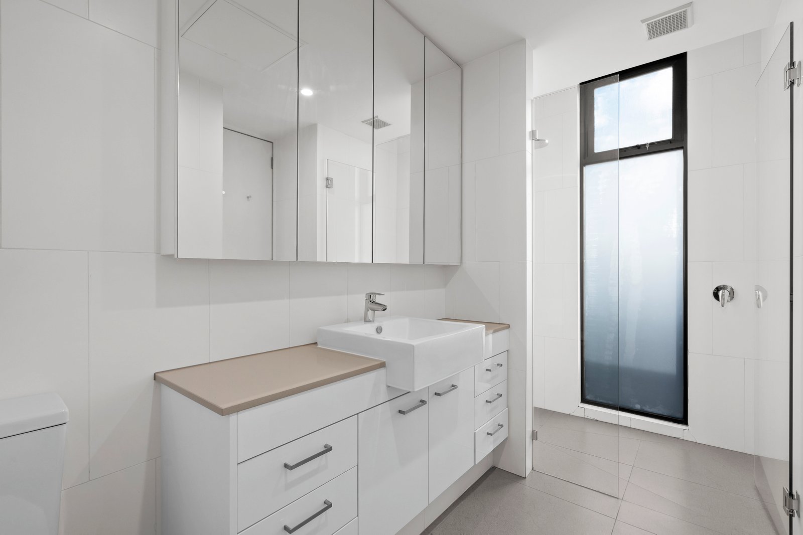 Real Estate and Property in 202/11 Narong Road, Caulfield North, VIC