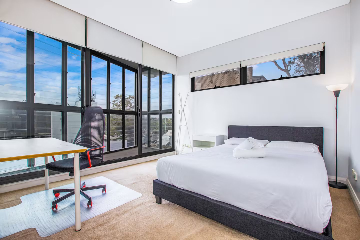 202/11C Marshman Avenue KINGSGROVE 1