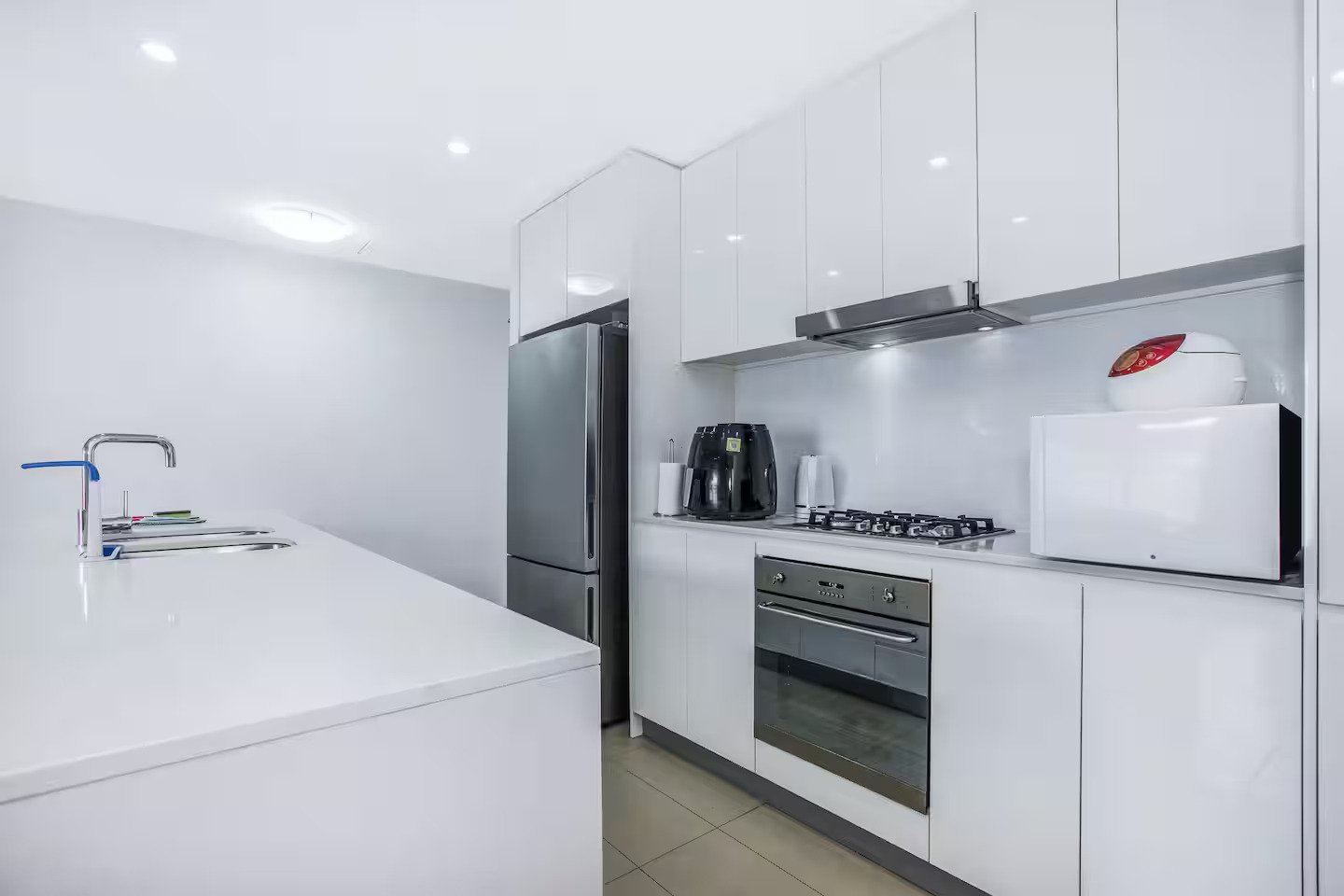 202/11C Marshman Avenue KINGSGROVE 4