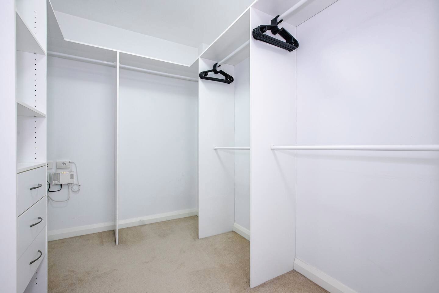 202/11C Marshman Avenue KINGSGROVE 9