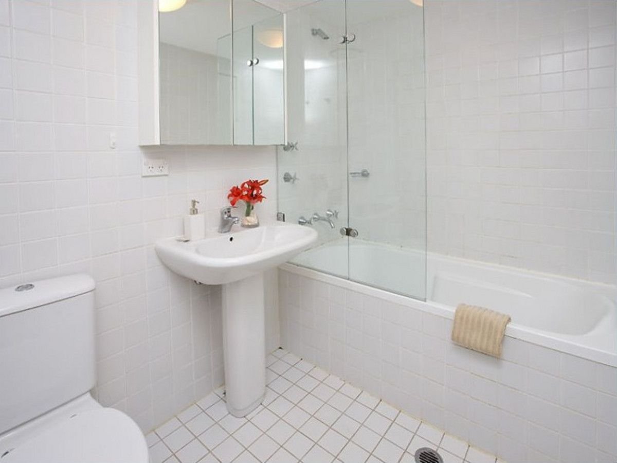 202/12-14 Queen Street GLEBE 9