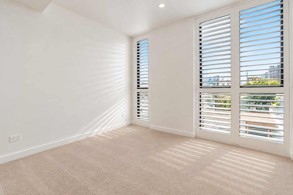 202/1331 Gold Coast Highway Palm Beach 13