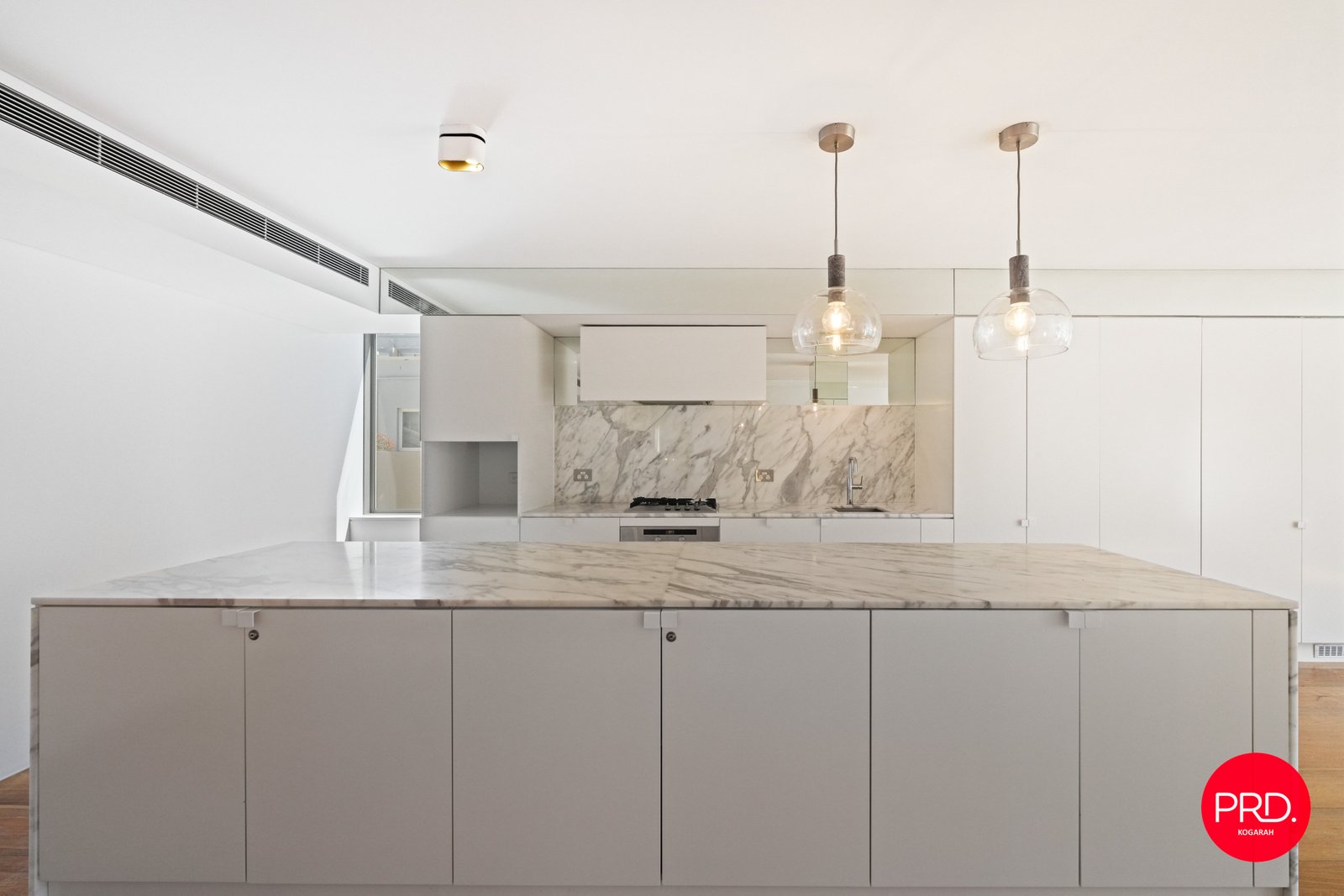 202/152 Campbell Parade BONDI BEACH 9