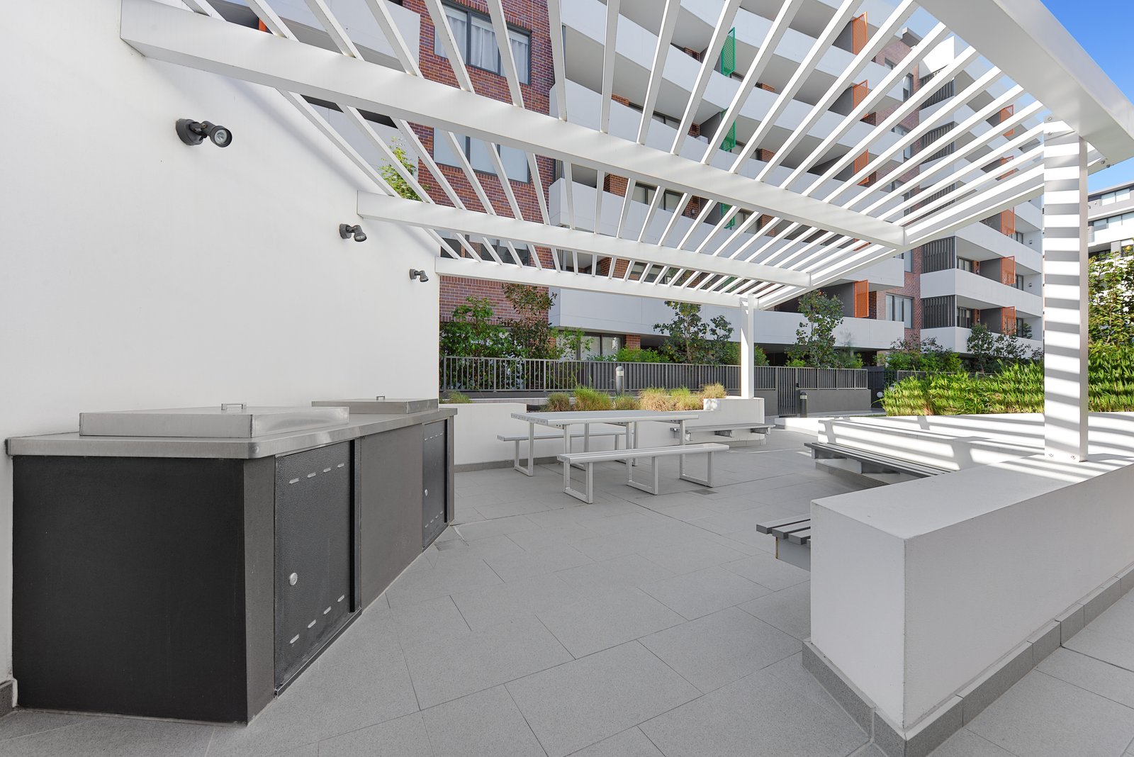 202/18 Pemberton Street BOTANY 8