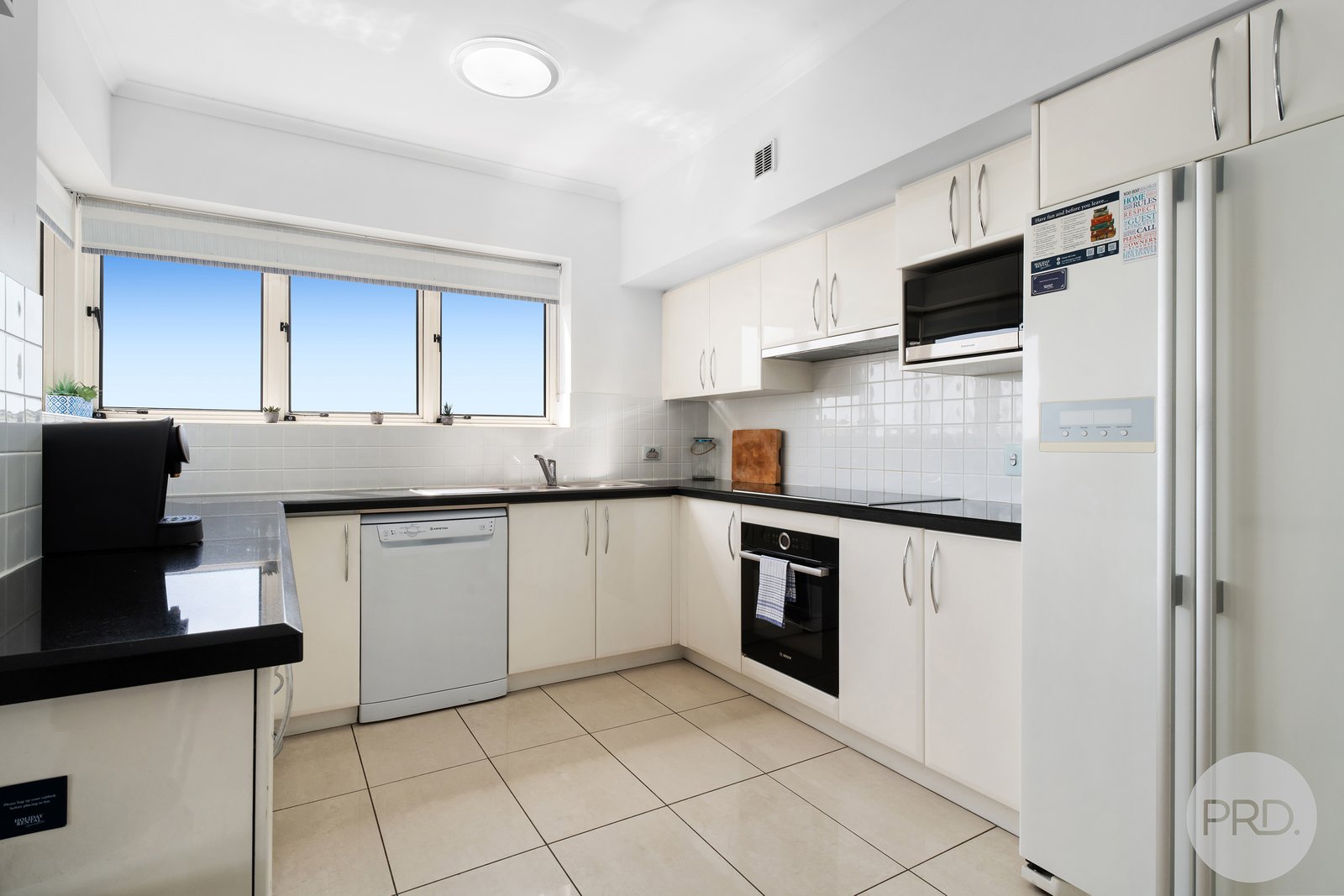 202/2 Messines Street SHOAL BAY 9