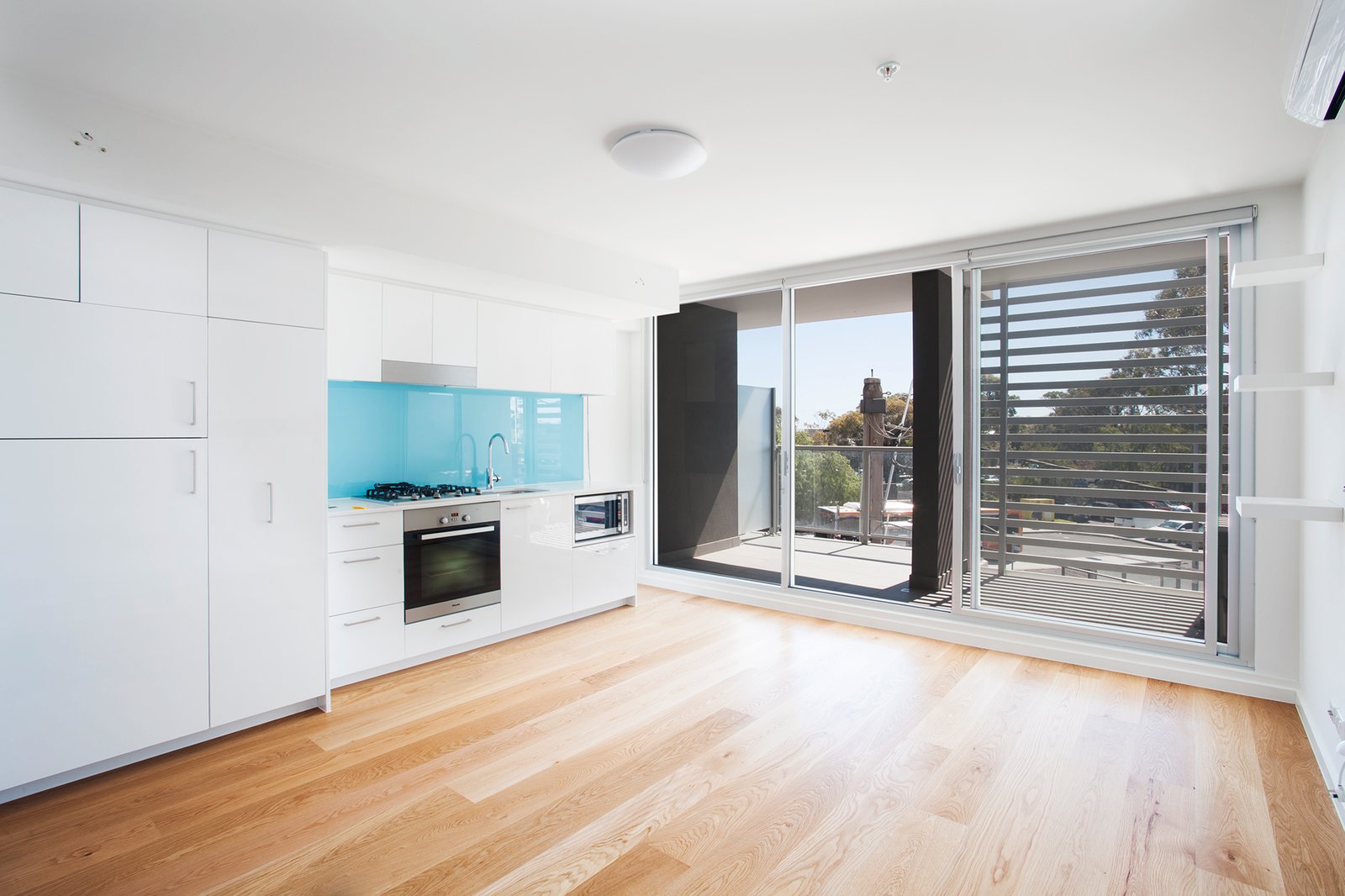 Gallery: 202/2 Willis Lane
