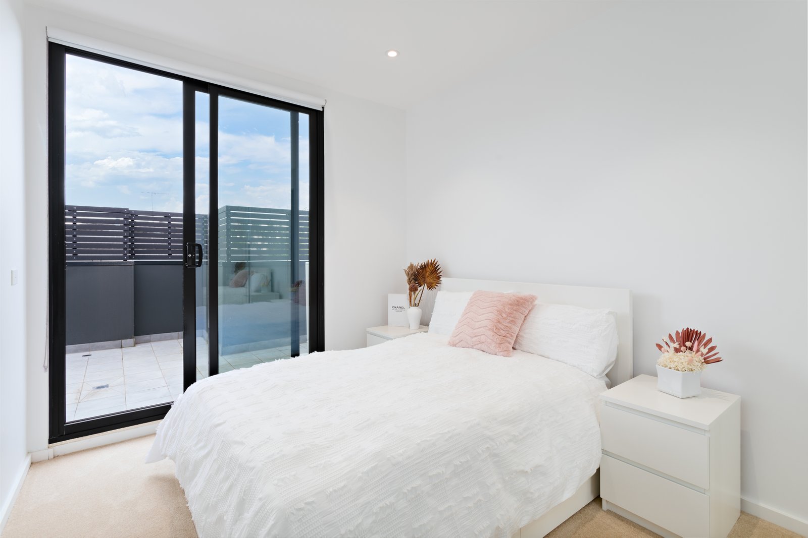 Gallery: 202/2055 Malvern Road