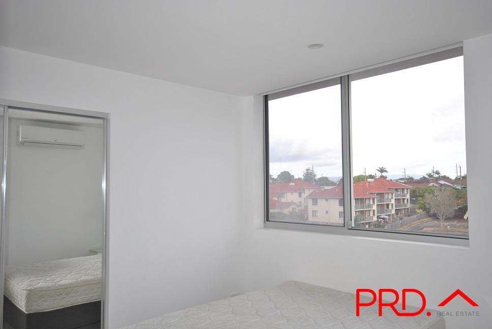 202/26 Spendelove Ave  SOUTHPORT 11