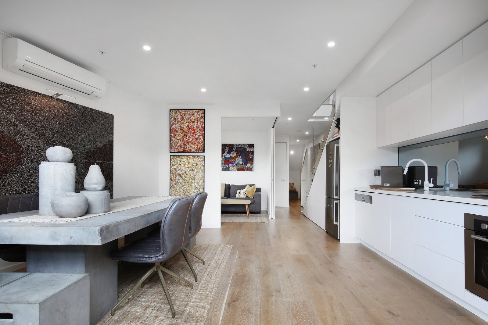 Gallery: 20/23 Mitford Street