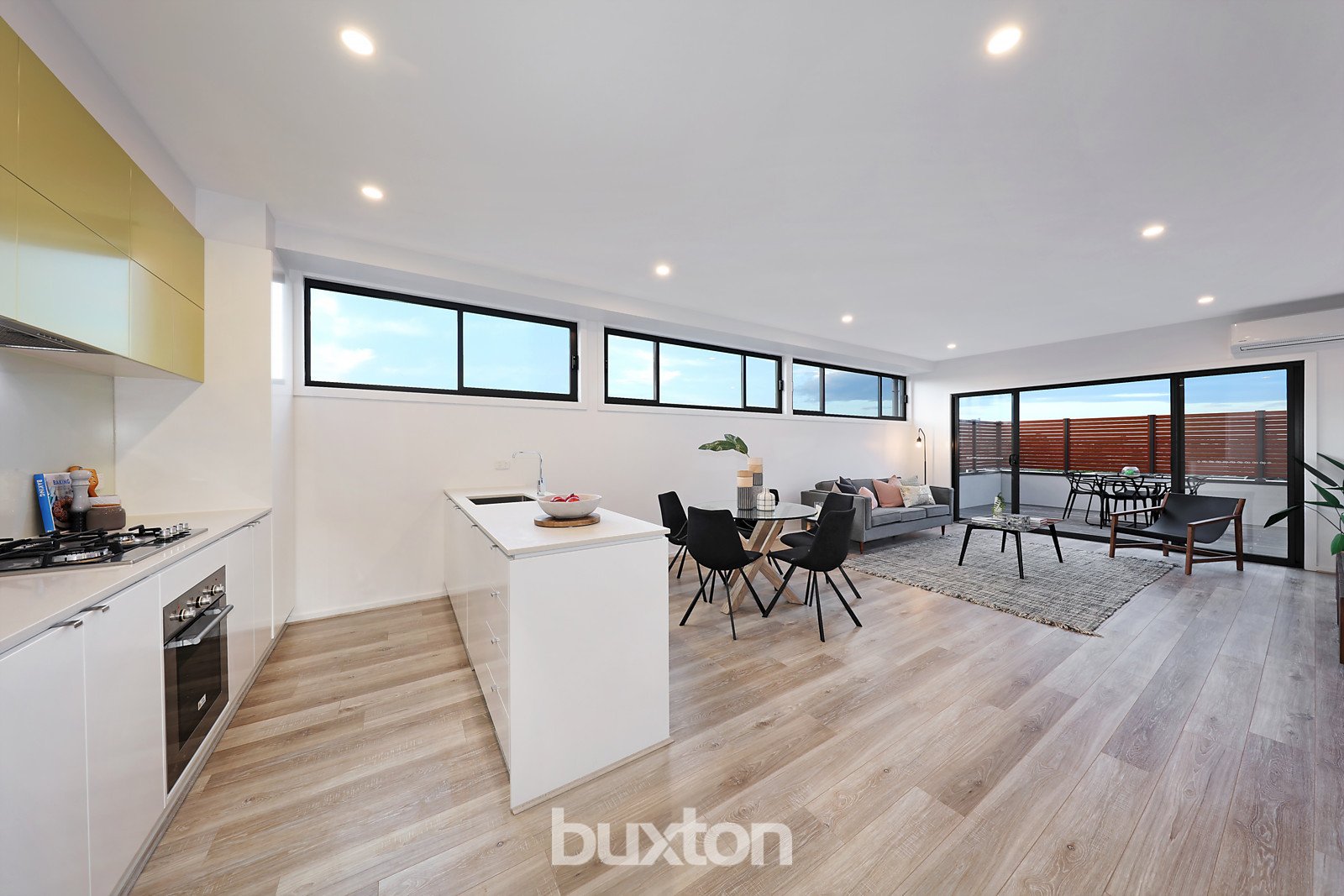 Gallery: 2.02/35 Tennyson Street