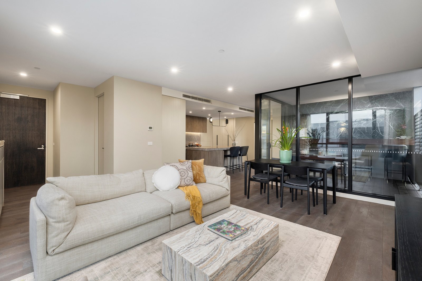 202/4 Barenya Court, Kew, 3101