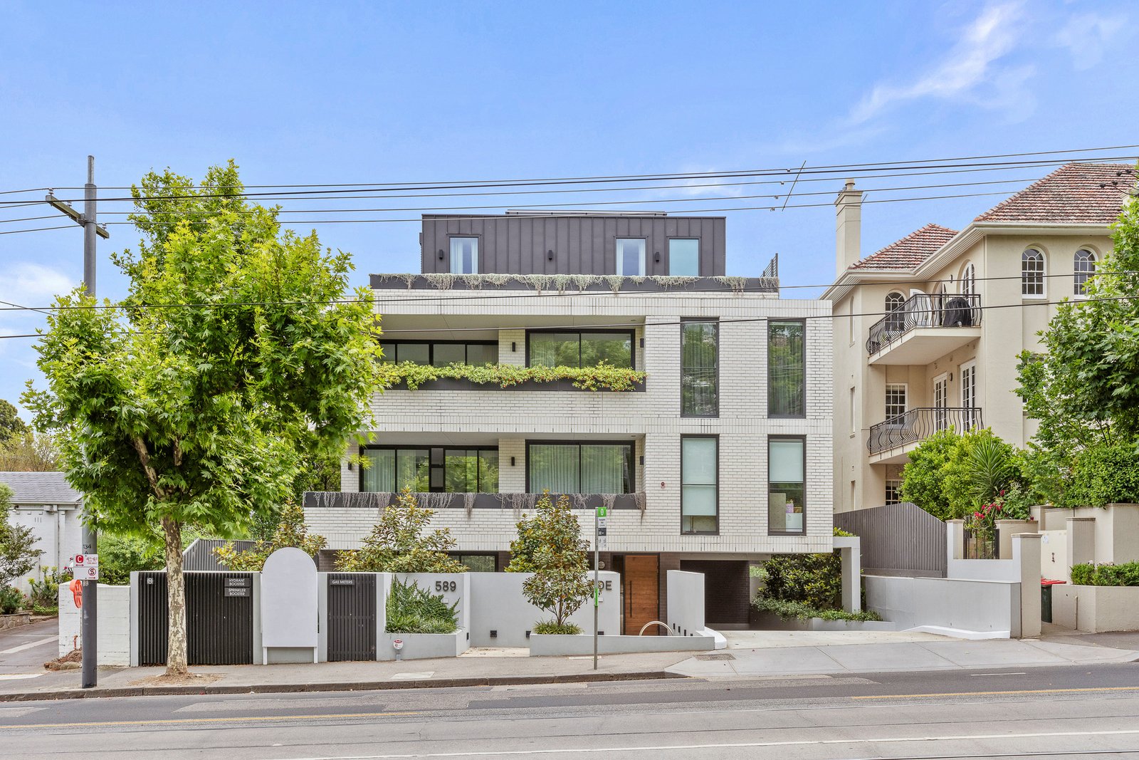 202/589 Toorak Road, Toorak, 3142