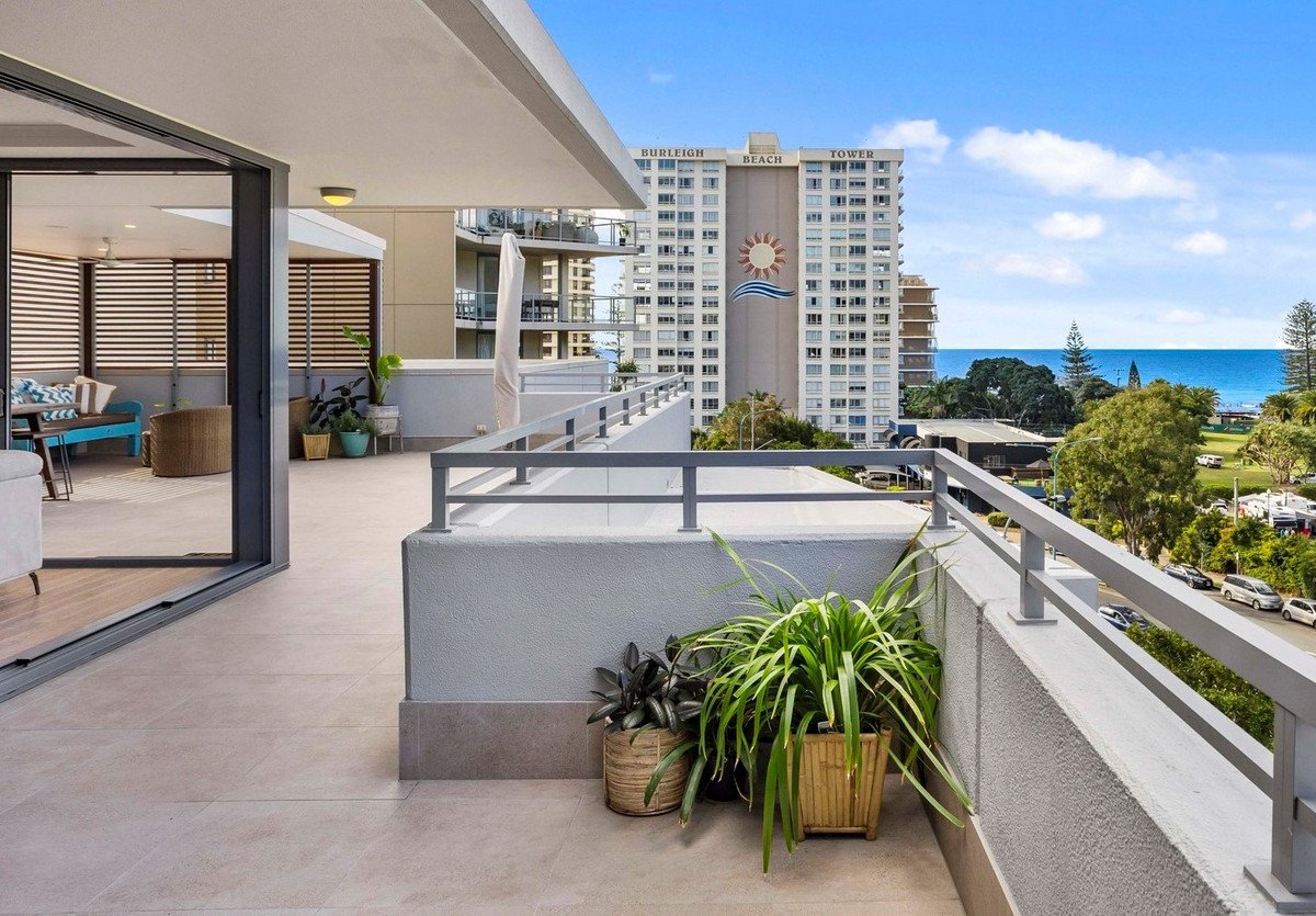 2026/1 Ocean Street BURLEIGH HEADS 7